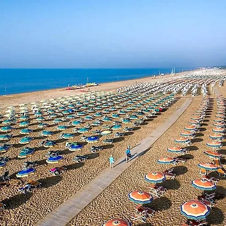 Hotel Comfortable Nestled In A Landscape Bibione