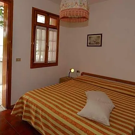 Comfortable Nestled In A Landscape Hotel *
